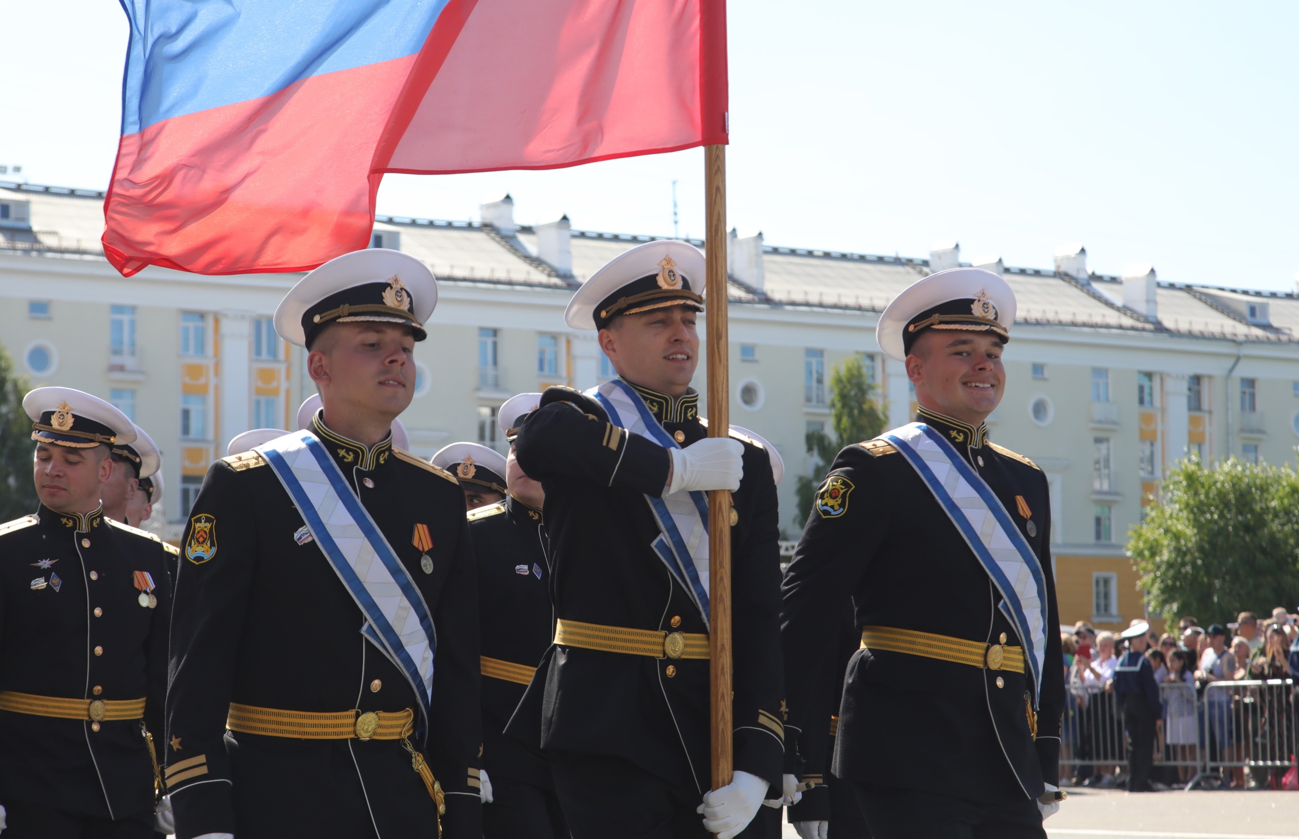 Слава Военно-Морскому Флоту России!.