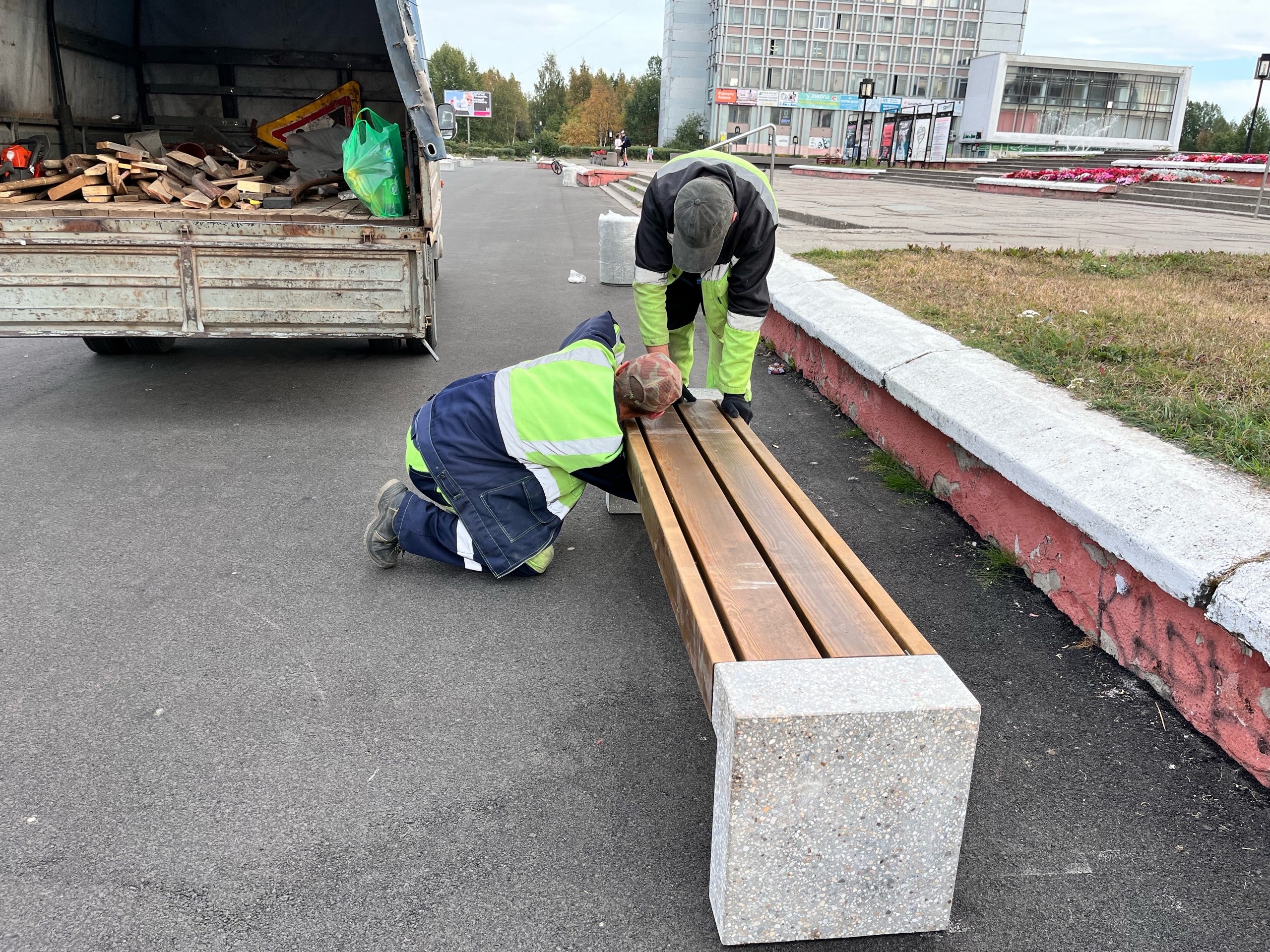 Городская среда: завершается благоустройство улицы Ломоносова.