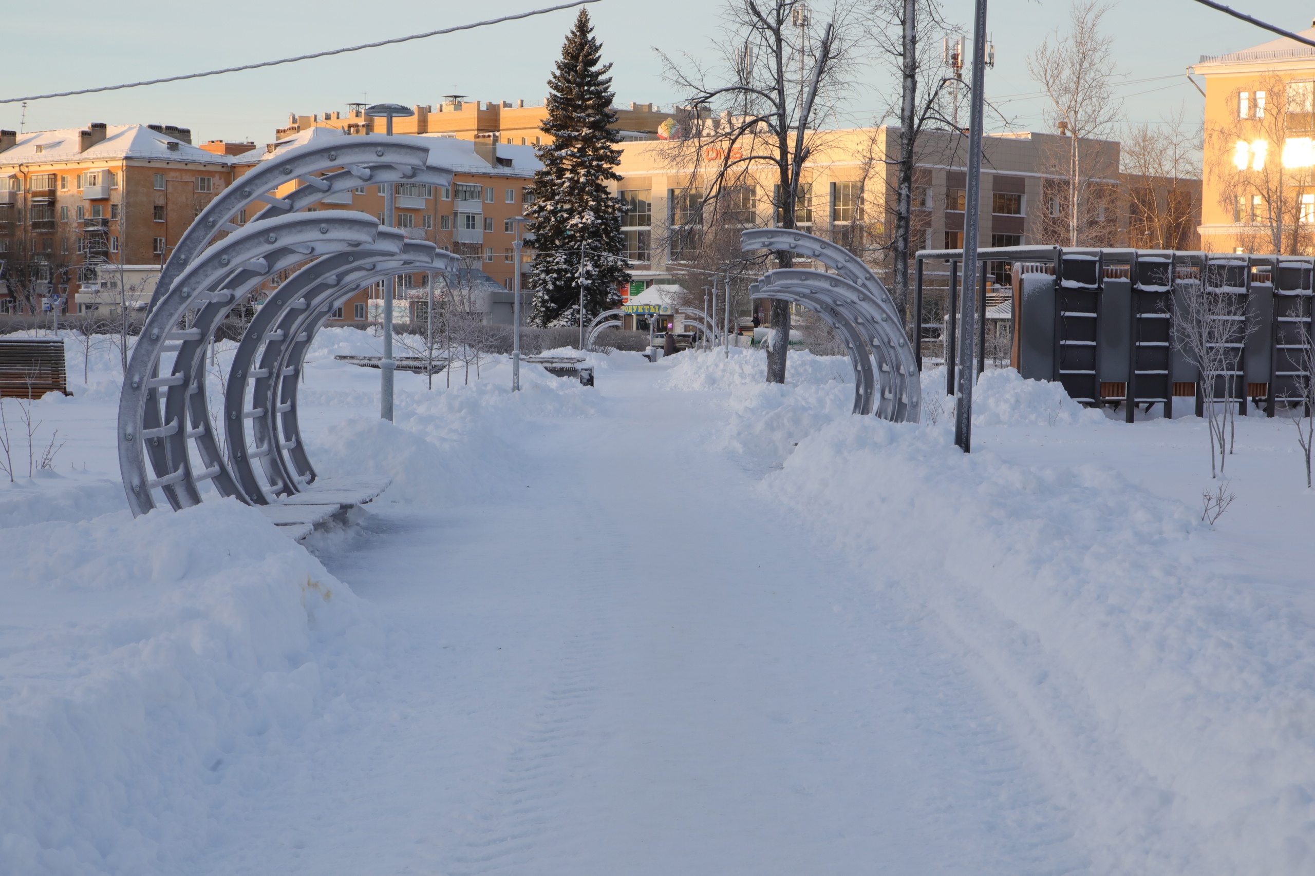 Продолжаются проверки содержания городских территорий.