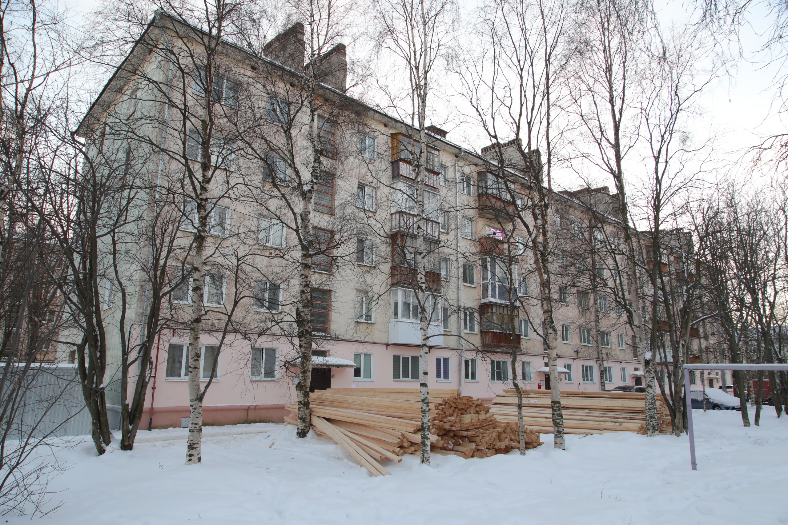 В Северодвинске капитально отремонтируют крыши 31 дома.