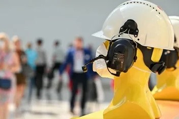 Принимаются заявки на всероссийские конкурсы в сфере охраны труда.