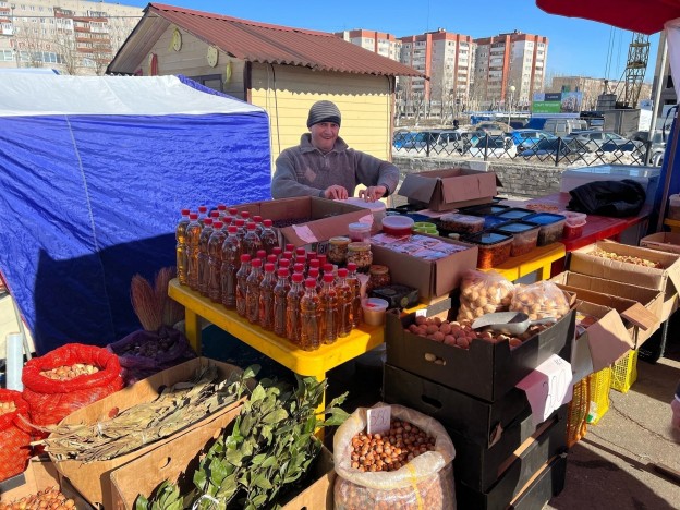 «Летний торжок» ждёт северодвинцев и гостей города у центрального универмага.