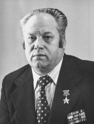 Юдин Александр Дмитриевич Юдин Александр Дмитриевич.