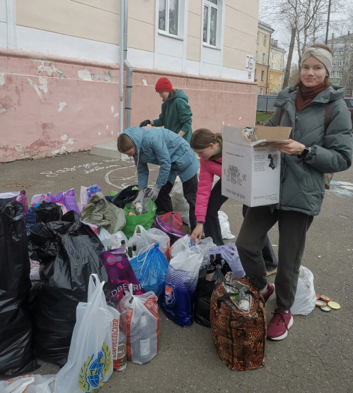 Северодвинцы собрали 2025 килограммов стекла и 100 килограммов металла. Северодвинцы собрали 2025 килограммов стекла и 100 килограммов металла.