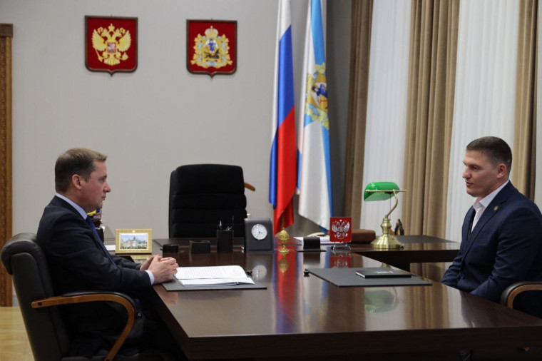 Александр Цыбульский стал наставником для участника СВО в рамках программы «Защитники. Под крылом Архангела». Александр Цыбульский стал наставником для участника СВО в рамках программы «Защитники. Под крылом Архангела».