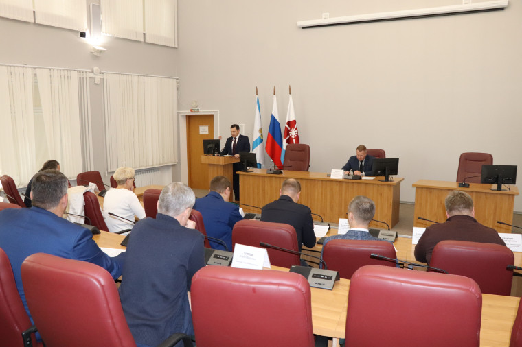 В Северодвинске прошло очередное заседание Совета по противодействию коррупции. В Северодвинске прошло очередное заседание Совета по противодействию коррупции.