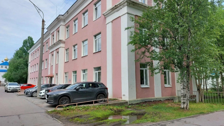 По вопросам исполнения законодательства в сфере ЖКХ можно обращаться на горячую линию. По вопросам исполнения законодательства в сфере ЖКХ можно обращаться на горячую линию.